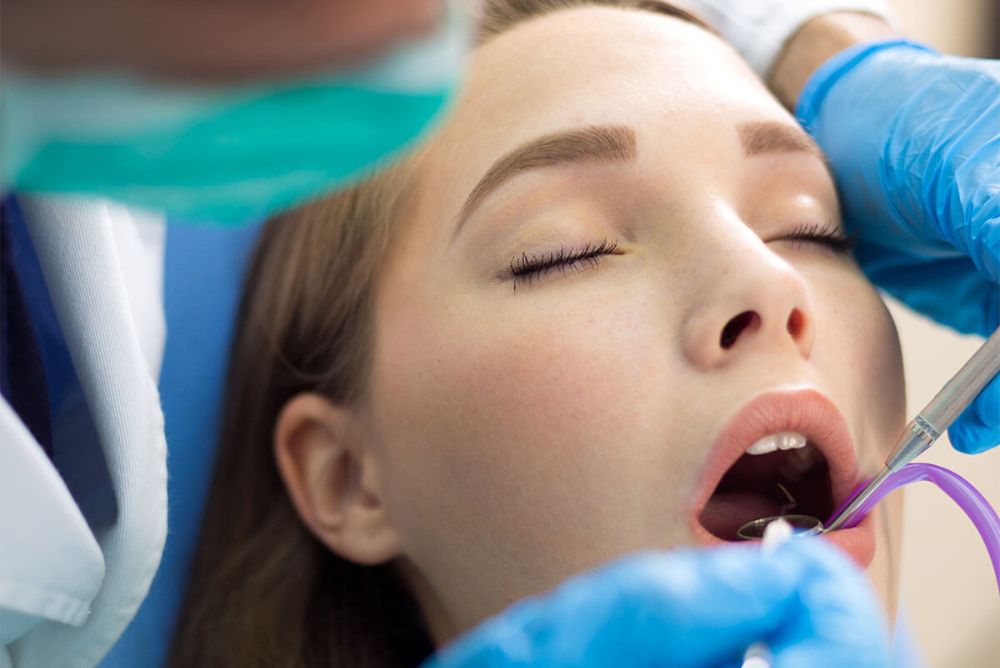 Dentist Near Maple Grove Rd